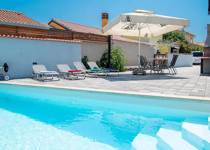 Villa Damjan, Barbariga By Istrabook